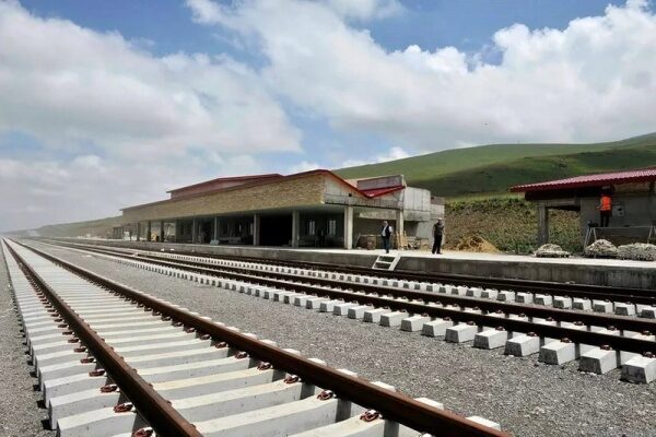 Азербайджан, Турция и Грузия запустили железную дорогу в обход Российской Федерации