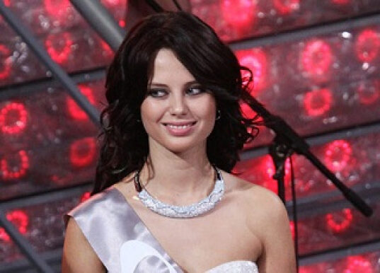 Бойфренд избил «Вице-мисс России 2011» за надпись «дура» на лбу