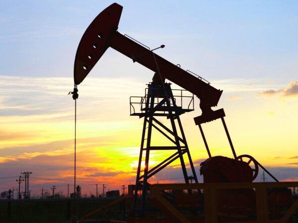 Цены на нефть росли в начале торгов 23 октября