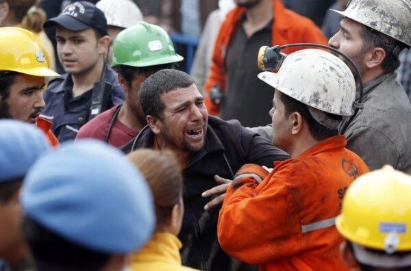 Четыре человека погибли в результате развала угольной шахты в Турции