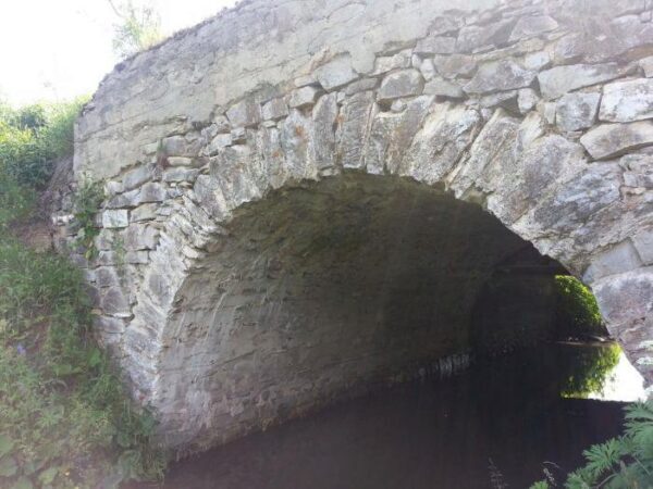 Что нацарапано на мосту XVIII века, найденного в зоне строительства трассы «Таврида»