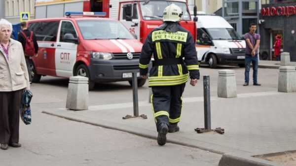 Два человека стали жертвами пожара в коллекторе около МГИМО в столице РФ