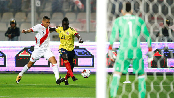 Форвард сборной Колумбии Фалькао убеждал перуанцев сыграть вничью в матче отбора ЧМ