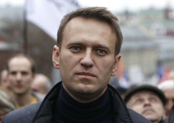 На Манежной площади Москвы задержали сторонников Навального