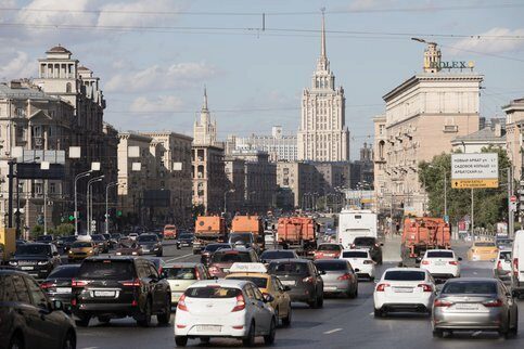 На Кутузовском проспекте в столице РФ появится 4-ая полоска для движения
