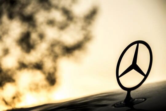 Новой машиной Бетмена станет концептуальный гиперкар Mercedes-Benz AMG Vision Gran Turismo