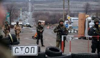 Провокация боевиков: в серую зону были выпущены 200 авто с гражданскими