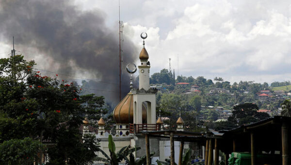 Руководство Филиппин объявило о победе над террористами ИГ в Марави