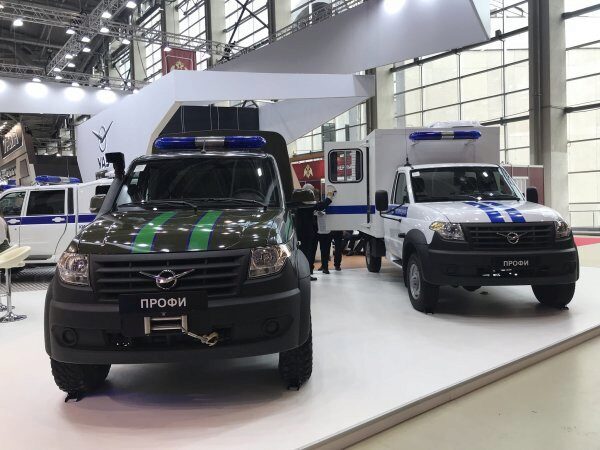 "УАЗ" создал автомобили для перевозки заключенных на базе UAZ Profi