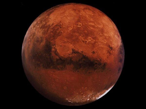 Уфолог из Урала сообщил о разбившемся 18-километровом «звездолете» на Марсе