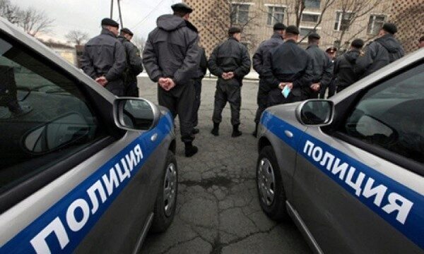 В Москве двое грабителей прыснули водителю такси перцовым баллончиком