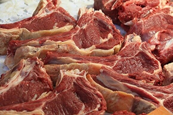 В Новоуральске сожгут 300 кг мяса, изъятого на минирынке недалеко от «Таганского ряда»