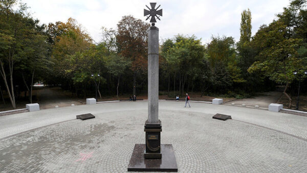 В Ростове-на-Дону установили первый в России памятник героям Донбасса