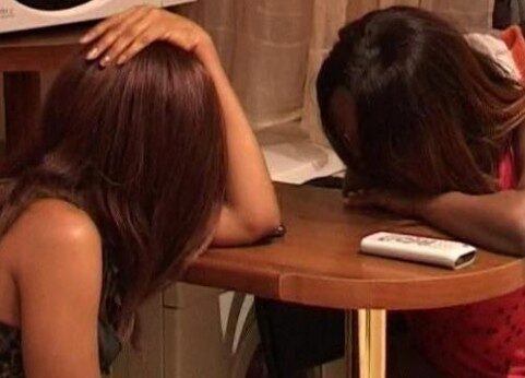 В Саратове за проституцию задержали двух 18-летних девушек