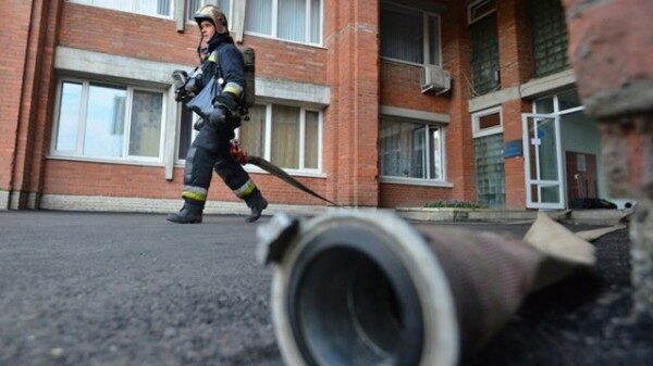 В Сестрорецке взрыв самогонного аппарата едва не привёл к пожару