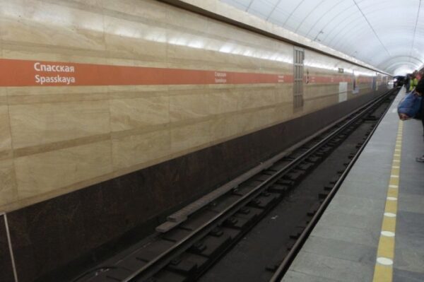 В Петербурге для проверки закрывали станцию «Чернышевская»