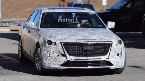 Закамуфлированный Cadillac CT6 2019 «засветился» на шпионских фото