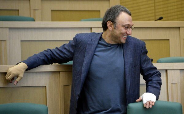 Акции "Полюса" упали после задержания Керимова в Ницце
