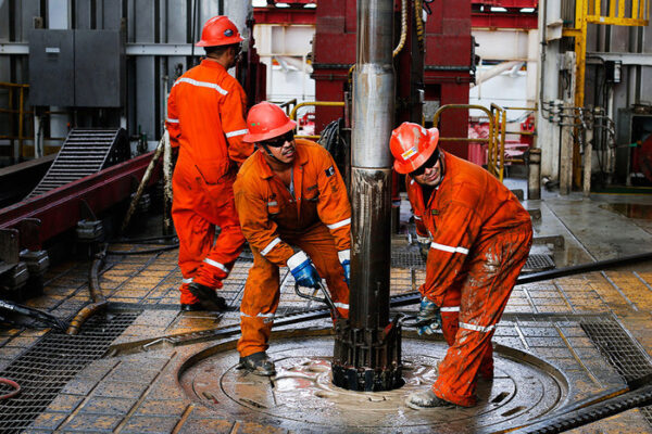 Биржевые цены на нефть растут на 1-1,5%