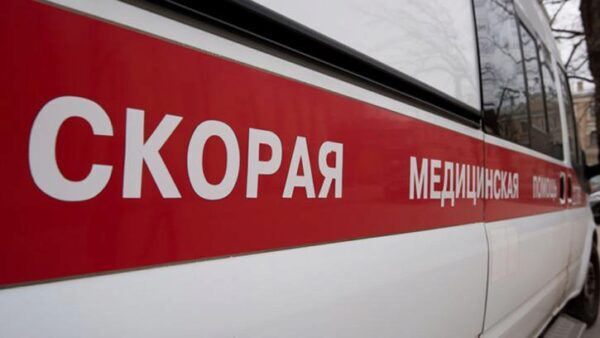 Экскурсионный автобус со школьниками попал в ДТП на Кубани: 1 погибший, 13 пострадавших