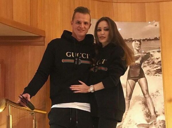 Хейтеры считают, что Дмитрий Тарасов не общается с дочкой из Анастасии Костенко