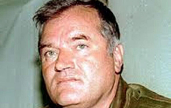 Международный трибунал приговорил Ратко Младича к пожизненному заключению