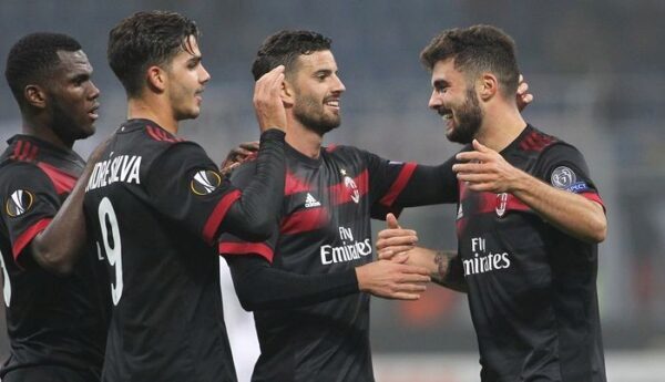 «Милан» разгромил «Аустрию» и вышел в плей-офф Лиги Европы