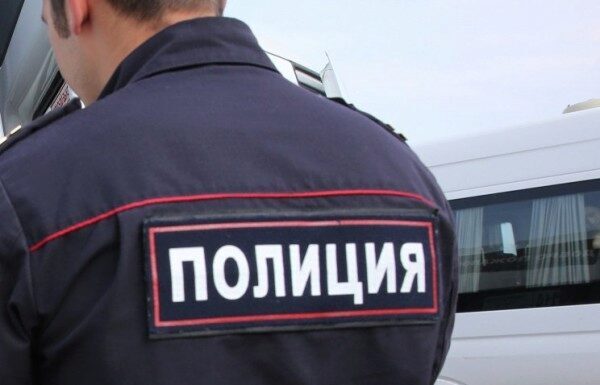 На юге Москвы найден труп мужчины с разбитой головой и ножевыми ранами