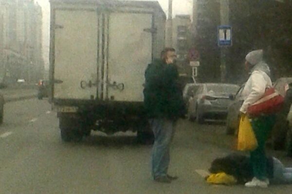 На проспекте Луначарского шофёр сбил женщину на пешеходном переходе