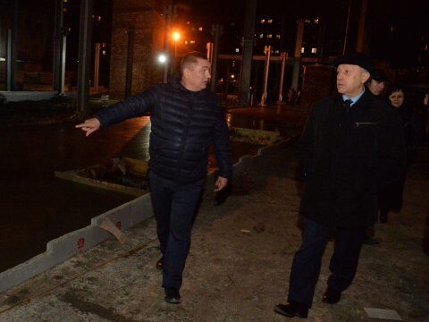 Ночью Радаев посетил стройку музея истории России