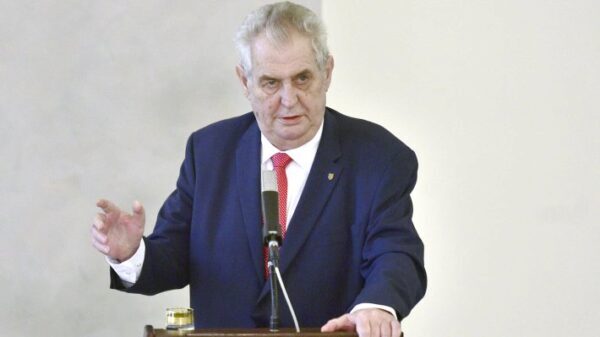 Президент Чехии объявил, что поддерживает строительство «Северного потока — 2»