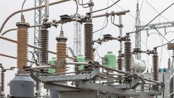 Специалисты Липецкэнерго за десять месяцев выявили более 1300 фактов хищений электроэнергии