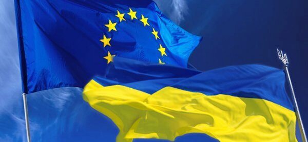 Украина попросила помощи у ЕС в создании «позитивных новостей»