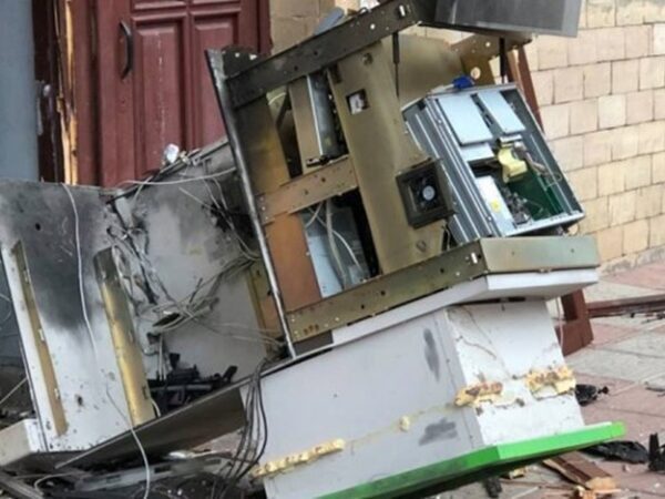 Установлена сумма, которую похитили грабители-«подрывники» из банкомата в Харьковской области