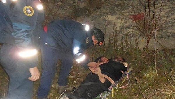 В Крыму в районе Бахчисарая мужчина сорвался со скалы