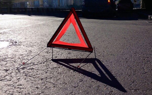 В Новосибирске иномарка врезалась в спешащую на вызов «скорую»