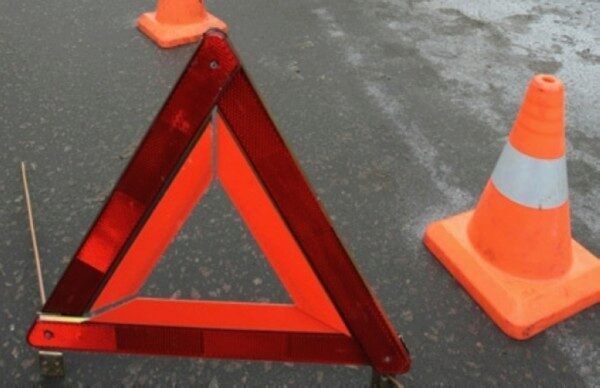 В Томской области 2 человека погибли в ДТП с микроавтобусом