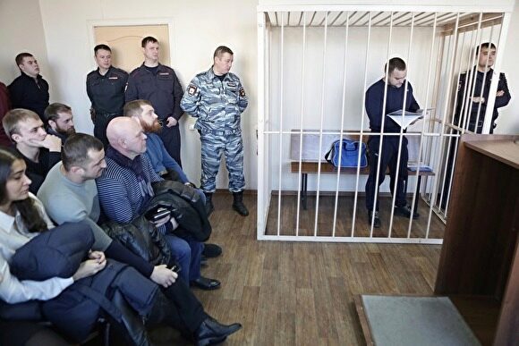 Челябинские адвокаты пытаются избежать ответственности по делу о взятке следователю