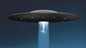 Черный дискообразный НЛО заметил уфолог в небе над Техасом