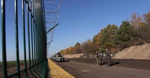 Дуда поддержал строительство забора на границе с государством Украина