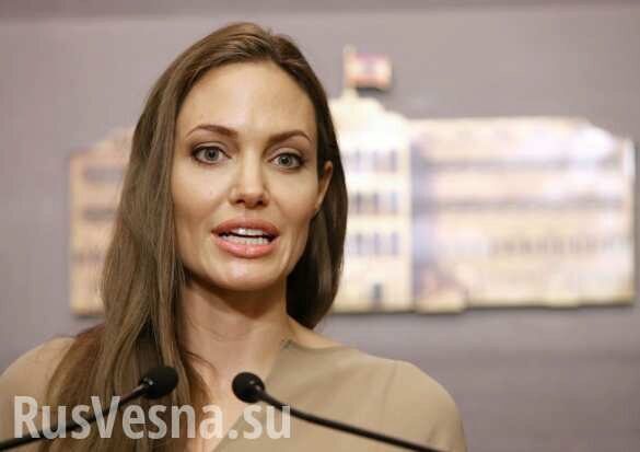 Джоли сравнила Украину с Мьянмой и рассказала, как насилуют украинок