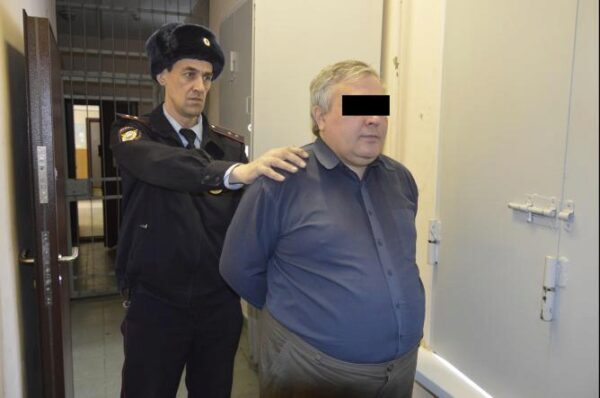 В Свердловской области полиция задержала двух лжеминеров
