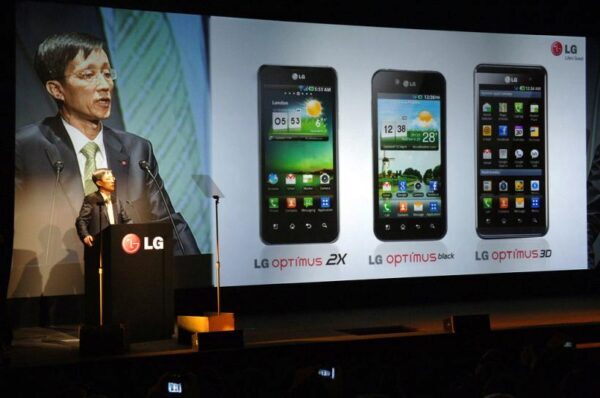 LG Electronics запатентует раздвижной и складной гибкий дисплей?