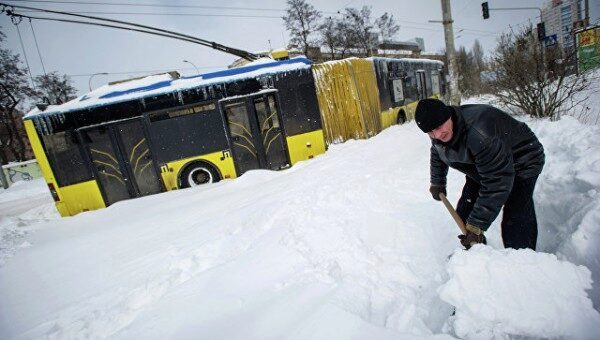 Непогода в Украине обесточила больше 80 населённых пунктов
