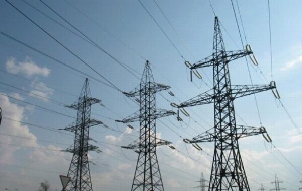 «Россети» могут не получить контроль над электросетями в Крыму из-за рисков санкций