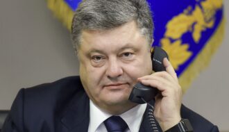 Розыгрыш президента: пранкеры позвонили Порошенко