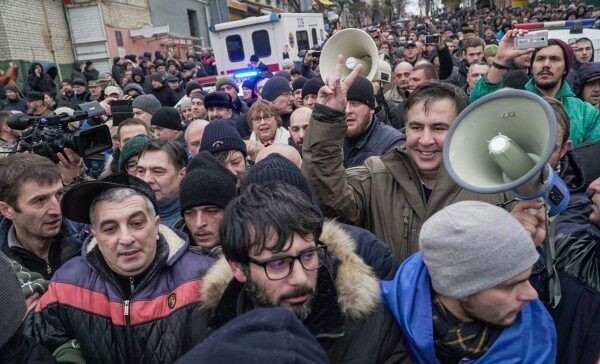 Саакашвили: Украина может встретить Новый год без Петра Порошенко