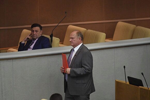 СМИ: Зюганов предлагает на пост президента непартийного кандидата от КПРФ
