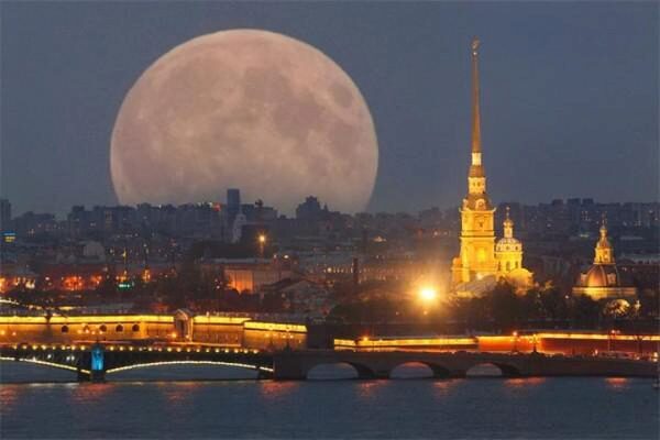 Суперлуние в декабре: москвичи смогут увидеть большую луну в вечернее время
