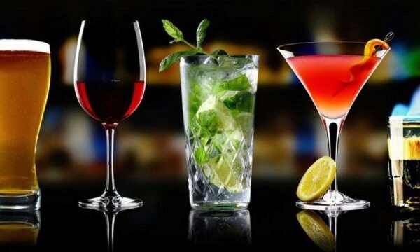 Учёные рассказали о вреде смешивания алкоголя